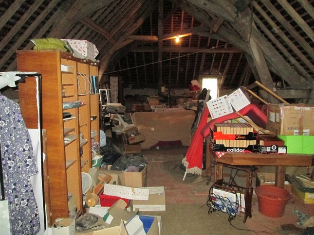 Débarras volumineux de grenier et combles